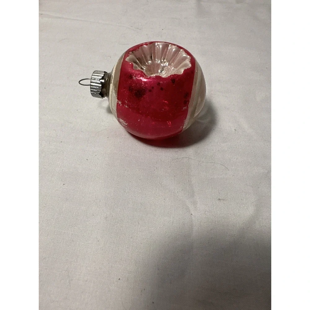 Vintage Christmas Ornament - Double Indent Style‎ Pink & Silver 1950s